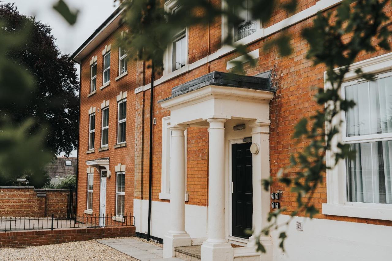 The Stay Company, Dalby House Derby Luaran gambar